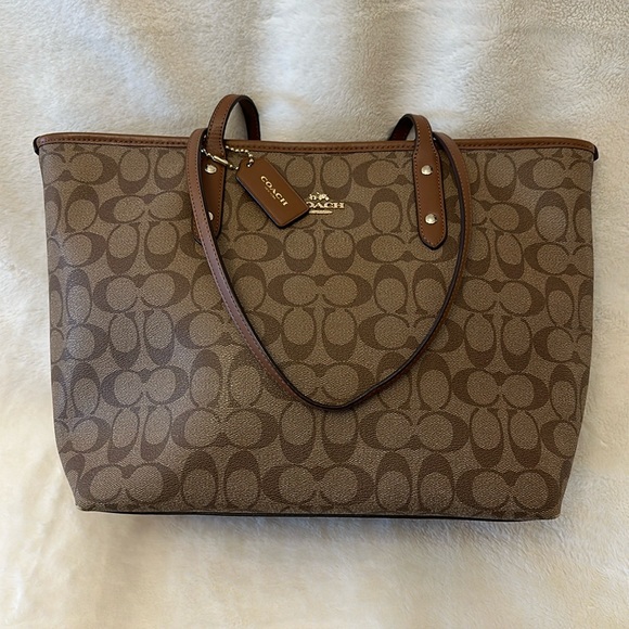 Coach Handbags - Coach Shoulder/Satchel handbag